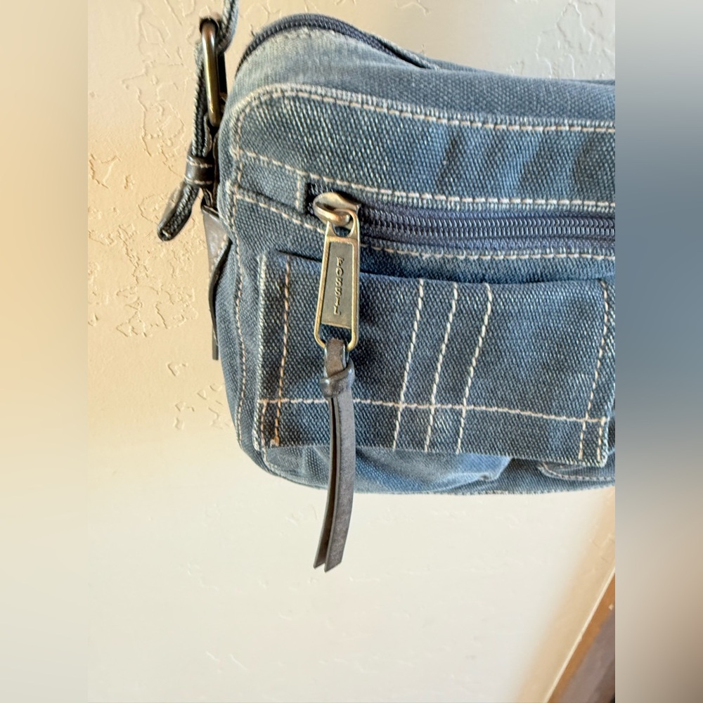 Vtg Fossil Light Blue Denim Crossbody Bag Small Messenger Bag w/ Pen Holder - Picture 4 of 8